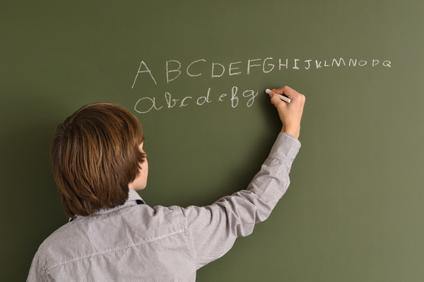 Träna på alfabetet – läromedel i SVA för åk 4,5,6